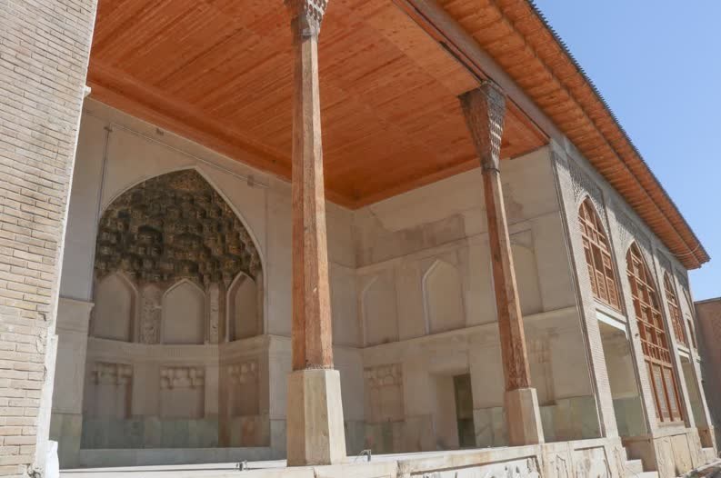 مرمت ارگ کریم‌خان آغاز شد