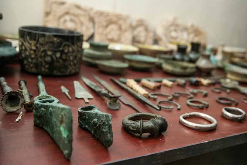 هرآنچه باید از کشف اشیاء عتیقه چهار هزار ساله در ساری بدانید