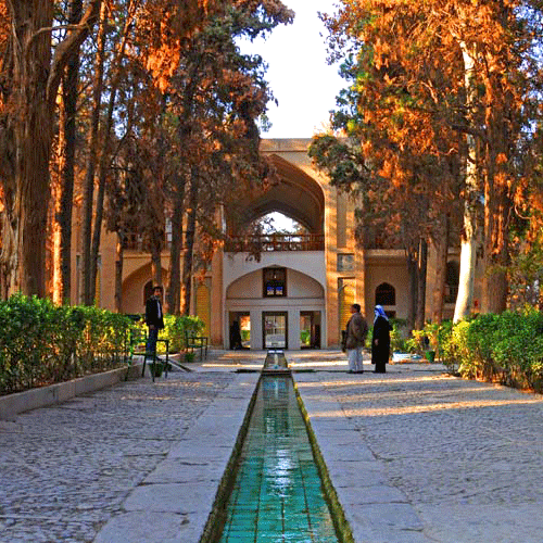 کاشان کجاست؟ | شهر گل و گلاب