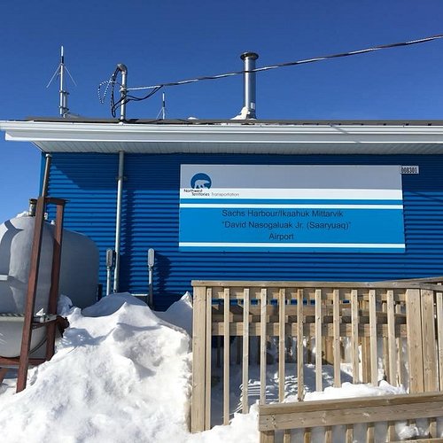 Sachs Harbour (David Nasogaluak Jr. Saaryuaq) Airport