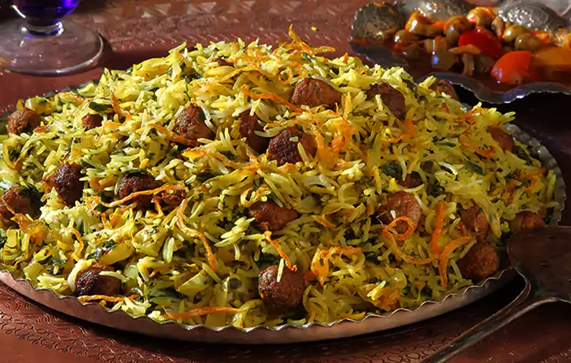 تجربه بی‌نظیر غذاخوری در رستوران شیراز با ترکیب طعم‌های سنتی و مدرن
