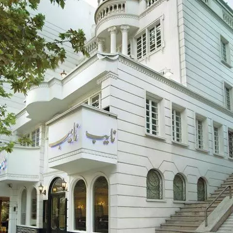 تجربه غذاهای اصیل با راهنمای نهایی رستوران کاشان