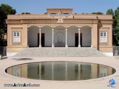 کشف زیبایی و رمز معماری در قلب مسجد تاریخی برسیان