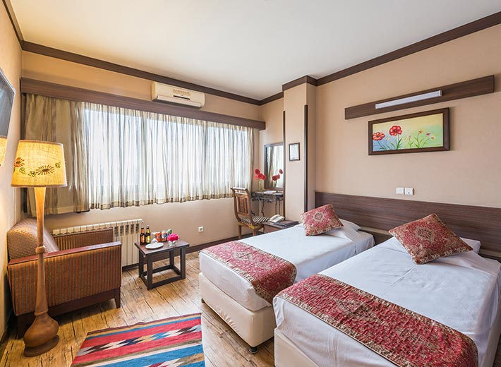 Cheap Isfahan Hotel Deals - Save Big on Your Next Stay with Iran Charter