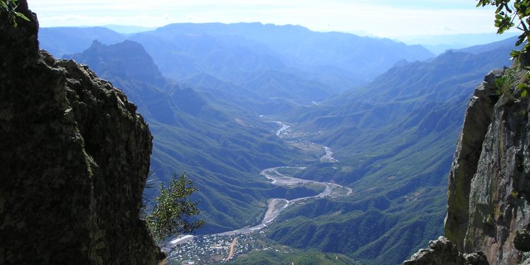 Copper Canyon: A Hidden Jewel Amidst Majestic Nature and Tarahumara Culture