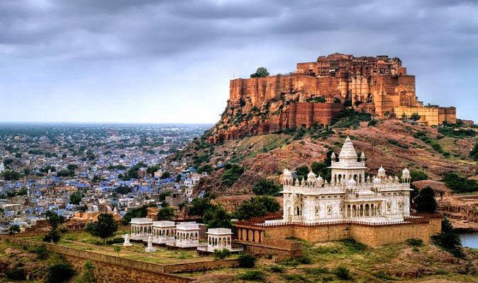 Discover Mehrangarh Fort in Jodhpur - Timeless History and Stunning Architecture