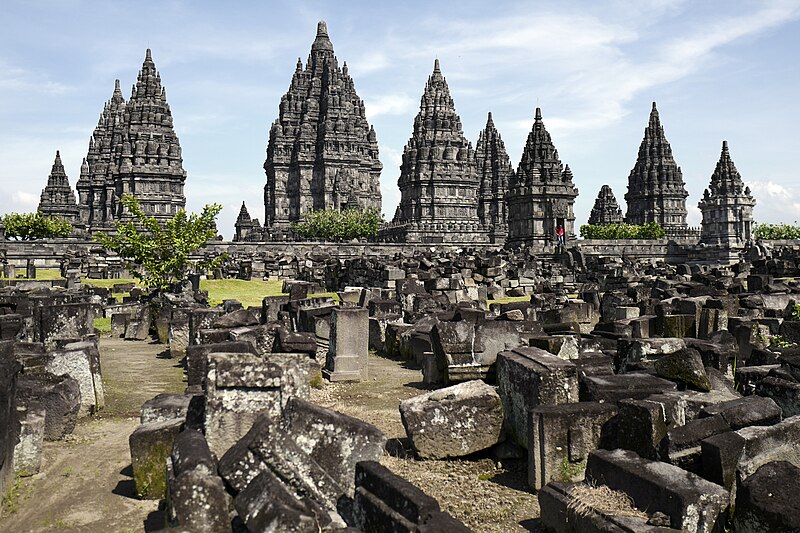 Discover the Timeless History and Architecture of Prambanan Temple Yogyakarta