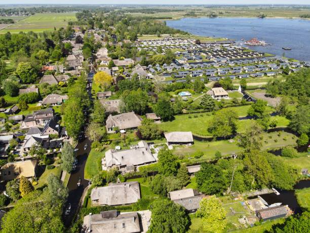 Giethoorn Village Overijssel Province: Discover the Charming Dutch Water Village
