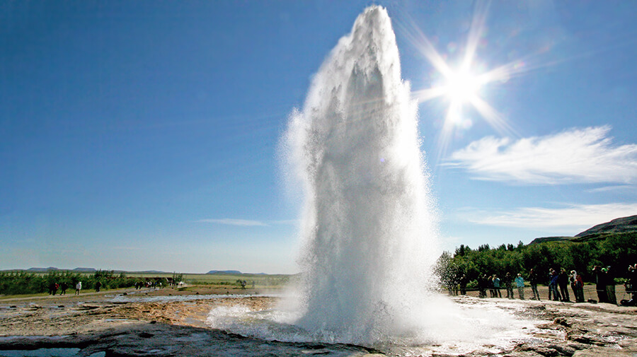 Golden Circle Iceland: Top Attractions of Þingvellir, Geysir, Gullfoss
