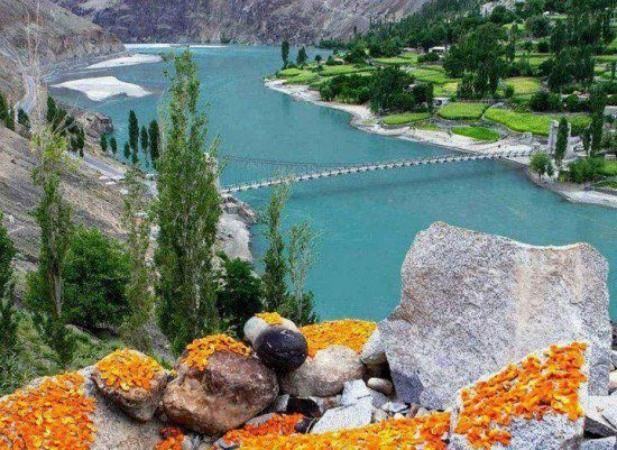Hunza Valley Gilgit-Baltistan: Discover the Majestic Beauty of Pakistan's Mountain Paradise