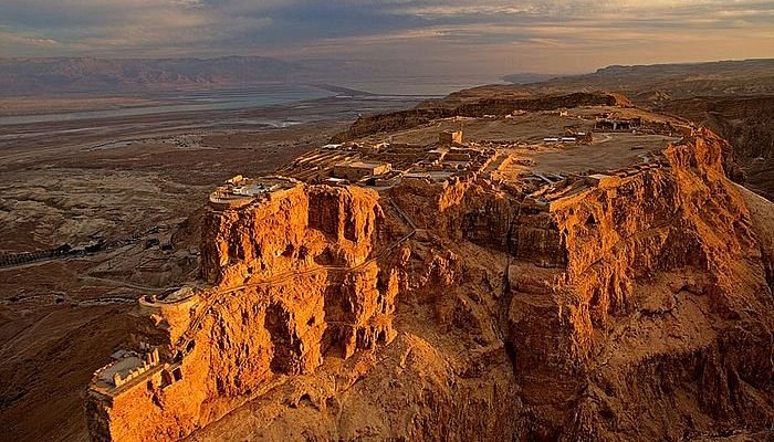 Masada Fortress: Ultimate Guide to Israel's Iconic Ancient Stronghold
