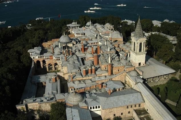 Topkapi Palace Istanbul - Discover the Historic Gem of Istanbul