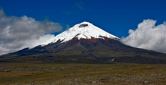 Cotopaxi Volcano - Explore the Stunning Beauty of Cotopaxi Province
