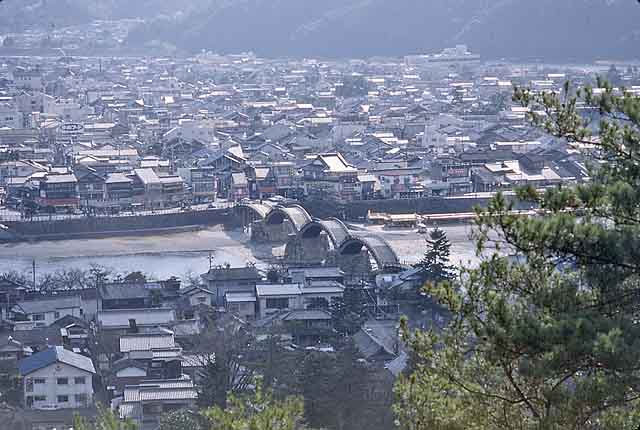Kintai Bridge Yamaguchi Prefecture: Iconic Historic Bridge in Japan