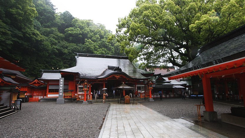 Nachi Taisha Shrine: Sacred Heritage in Wakayama Prefecture