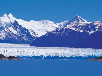Perito Moreno Glacier in Santa Cruz Province: Discover Argentina's Iconic Ice Wonder