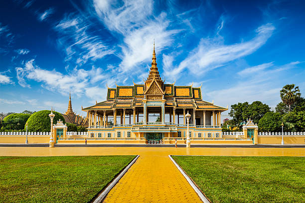 Phnom Penh Royal Palace: Discover Cambodia’s Historic Landmark