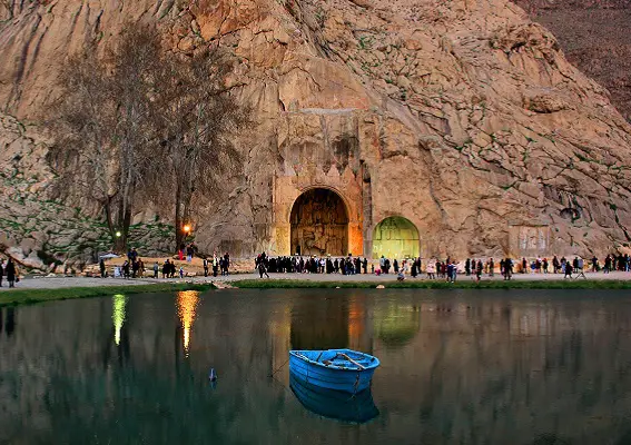 خرید بلیط هوایی از کرمانشاه به تهران با تخفیف‌های ویژه | ایران چارتر